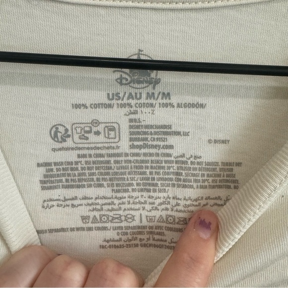 Disney Women's Medium Christmas 2023 Mickey & Characters Walt Disney World Shirt - Picture 6 of 11